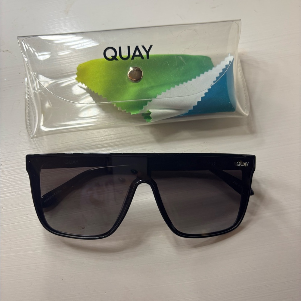 QUAY sunglasses